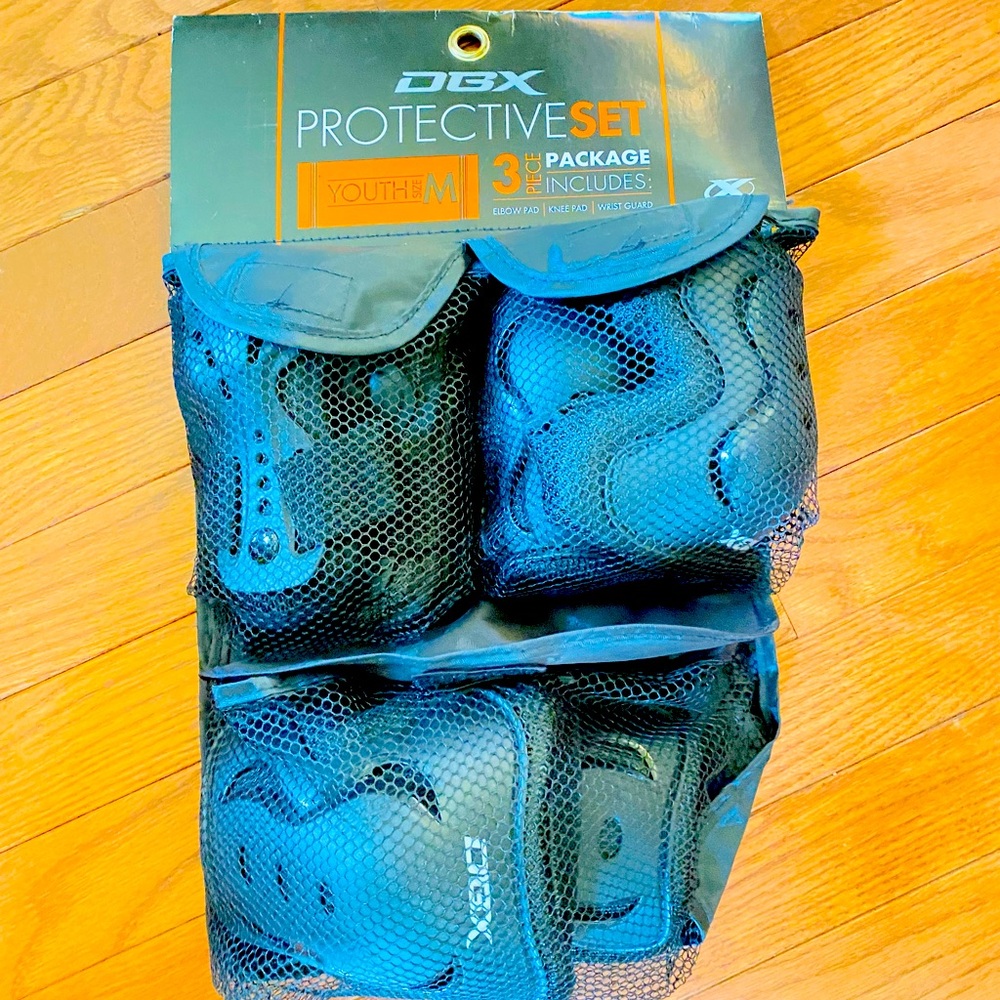DBX protective set